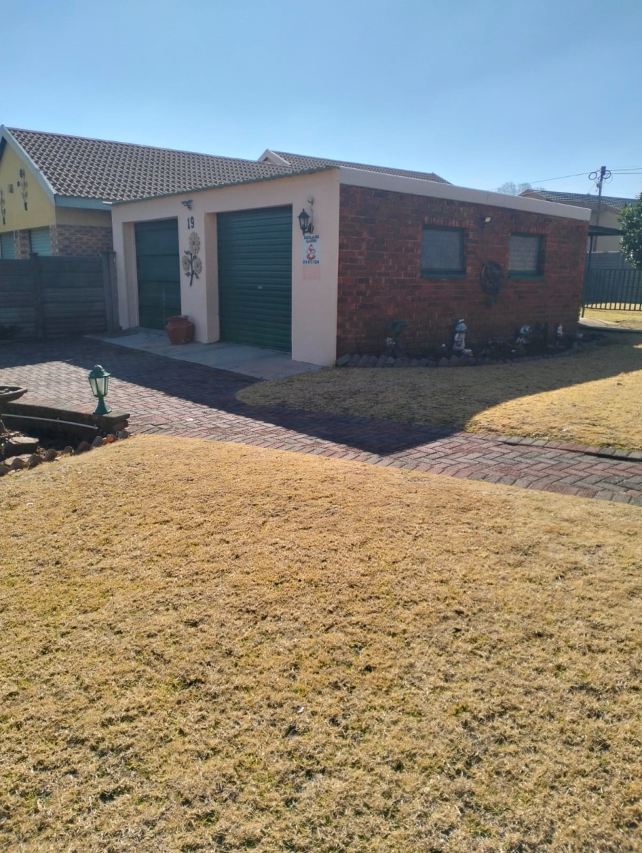 4 Bedroom Property for Sale in Sasolburg Ext 10 Free State